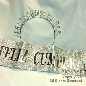 SET VINCHA Y BANDA FELIZ CUMPLEA�OS CON STRASS PLATA X 1